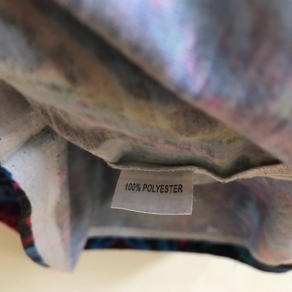 Men’s size medium tshirt - Picture 3 of 4